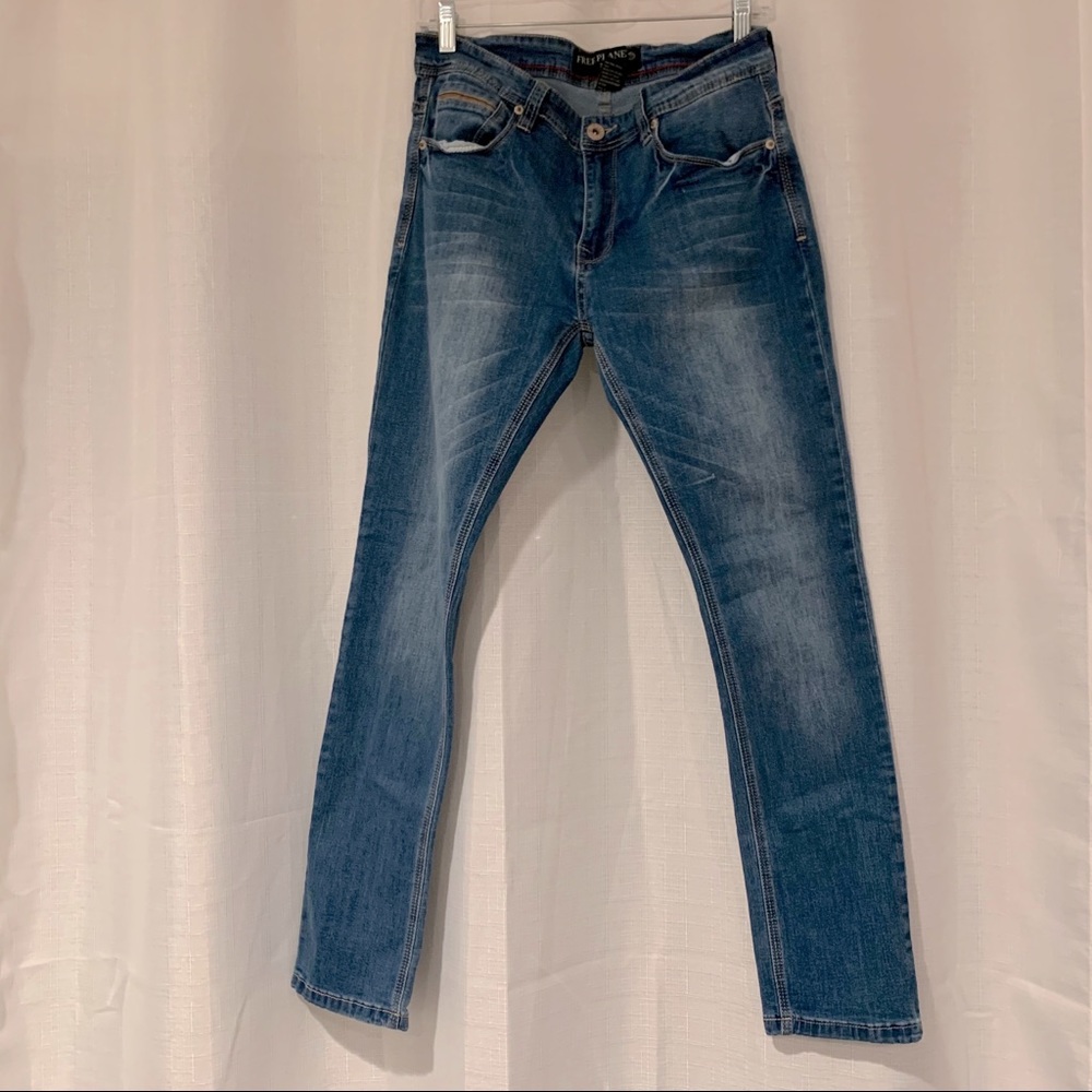 Free Planet Jeans